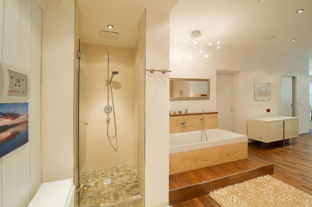Premium Apartments Faselehof Marlengo Bagian luar foto